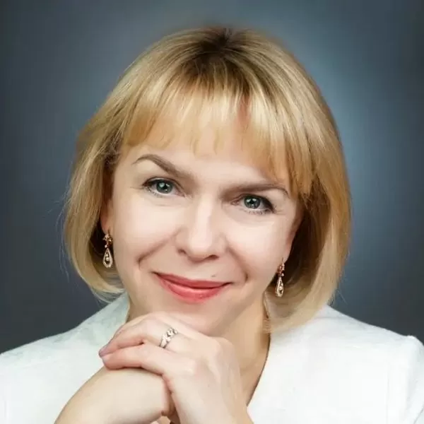 Shtyrhunova Larisa